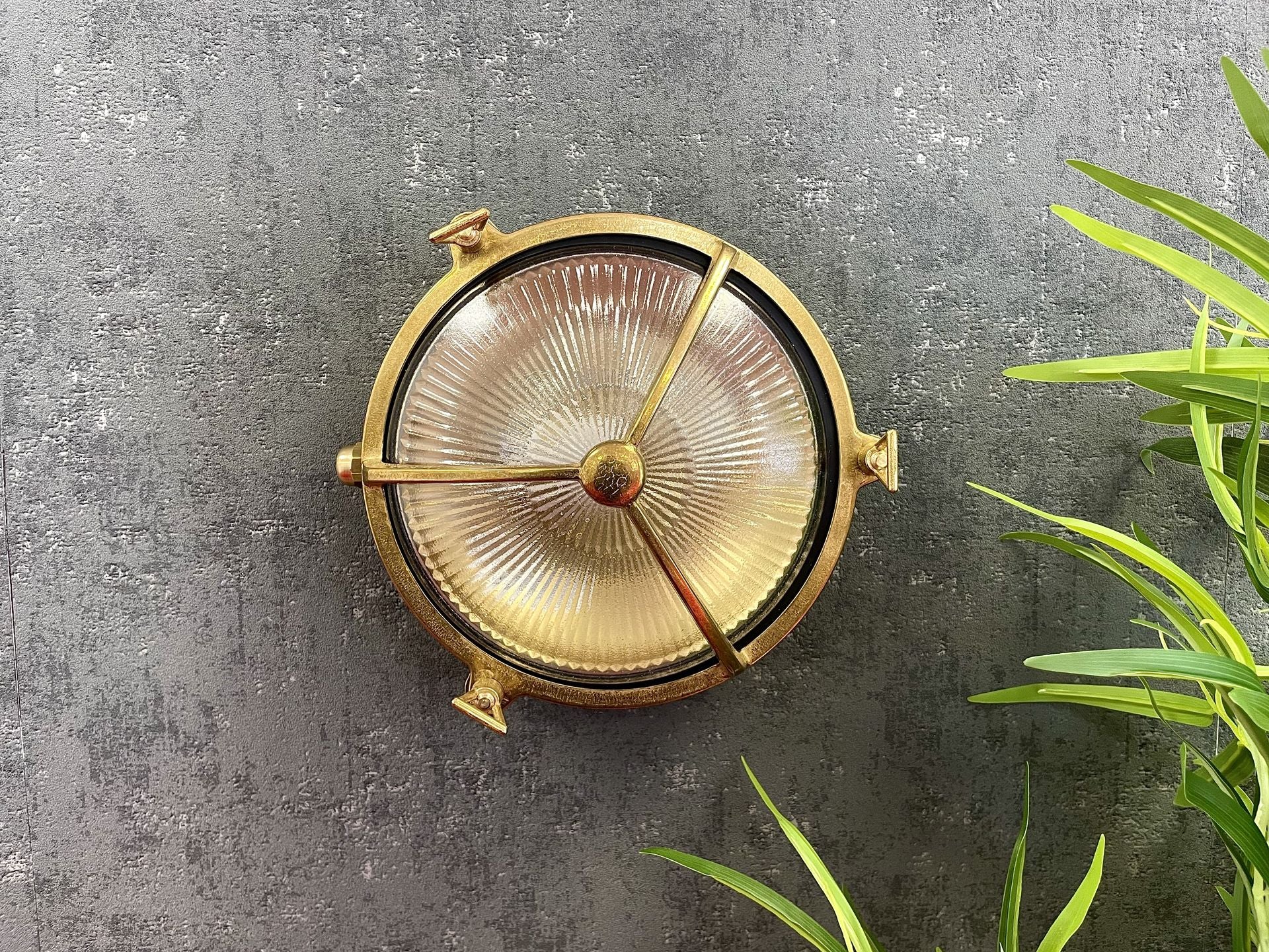 Trident Porthole Bulkhead Raw Brass