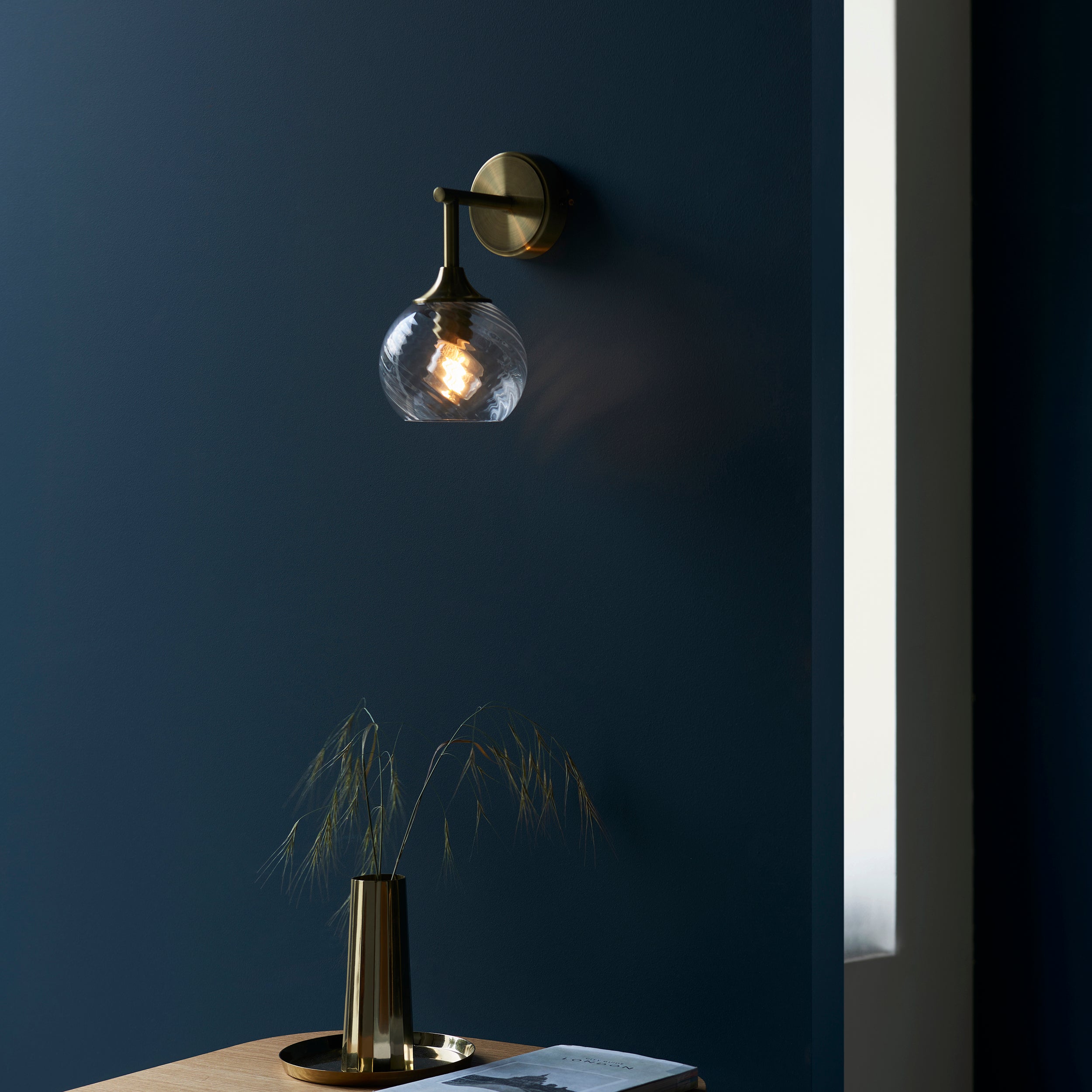 Allegra 1lt Wall