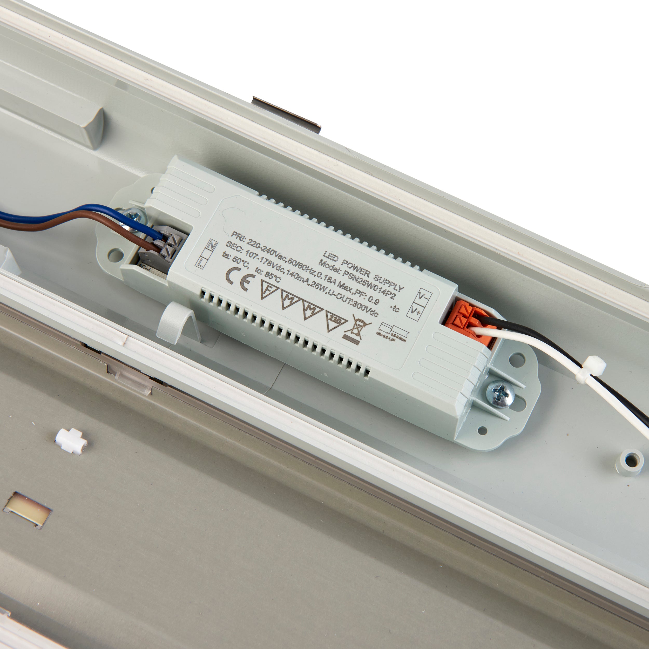 LED Anti-Corrosive batten 4000K 6FT IP65 35W