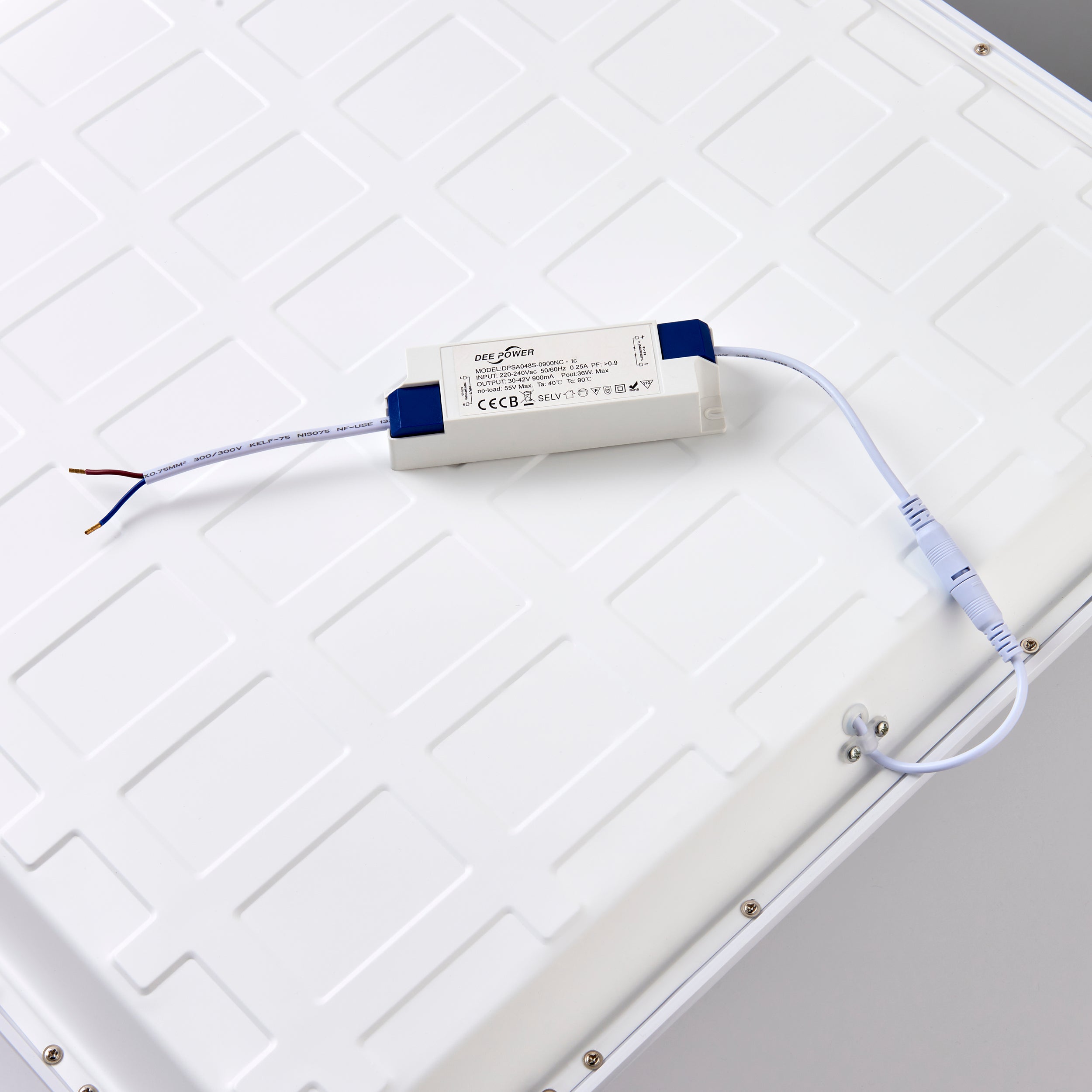 Stratus Base 4000K 36W