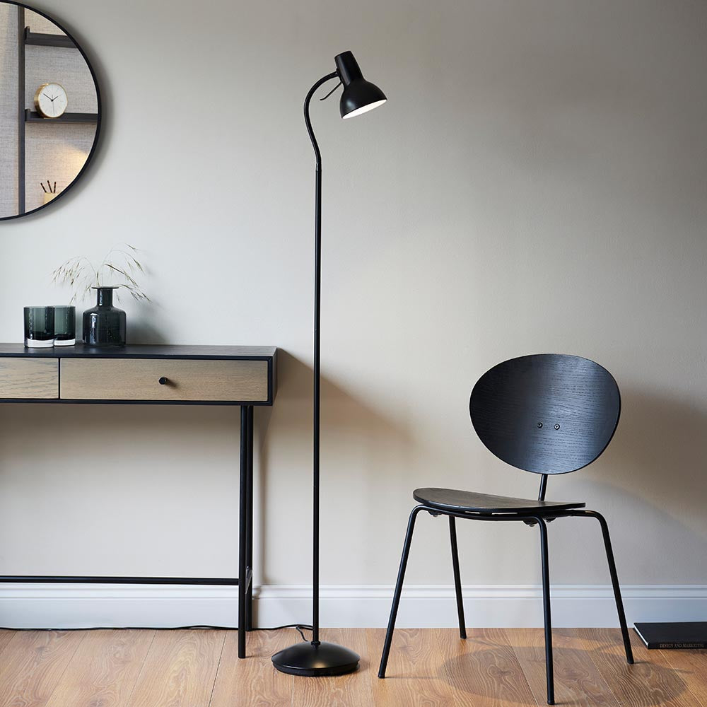 Amalfi 1-Light Reading Floor Lamp: Adjustable Head (Black)