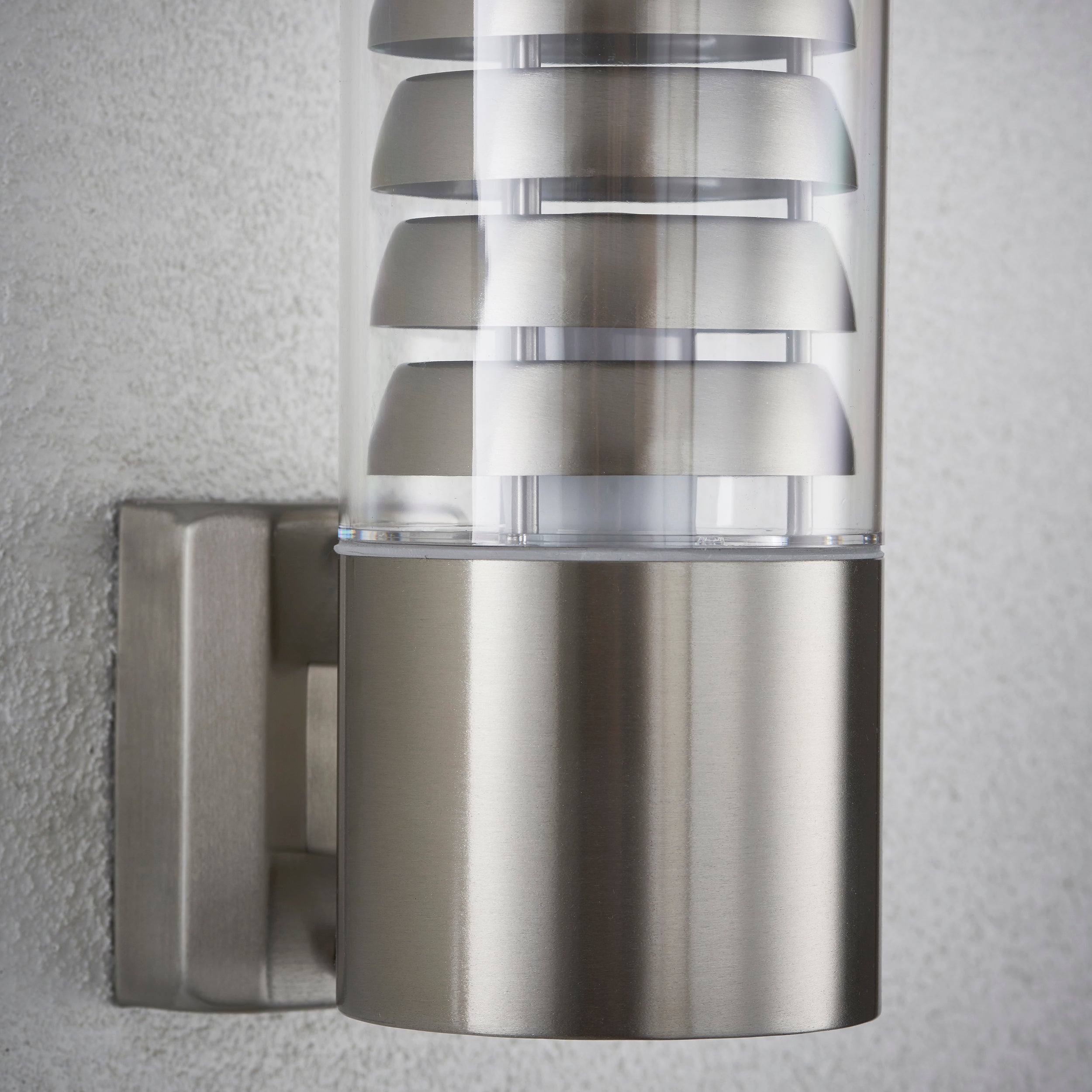 Tango 1lt wall IP44 8W