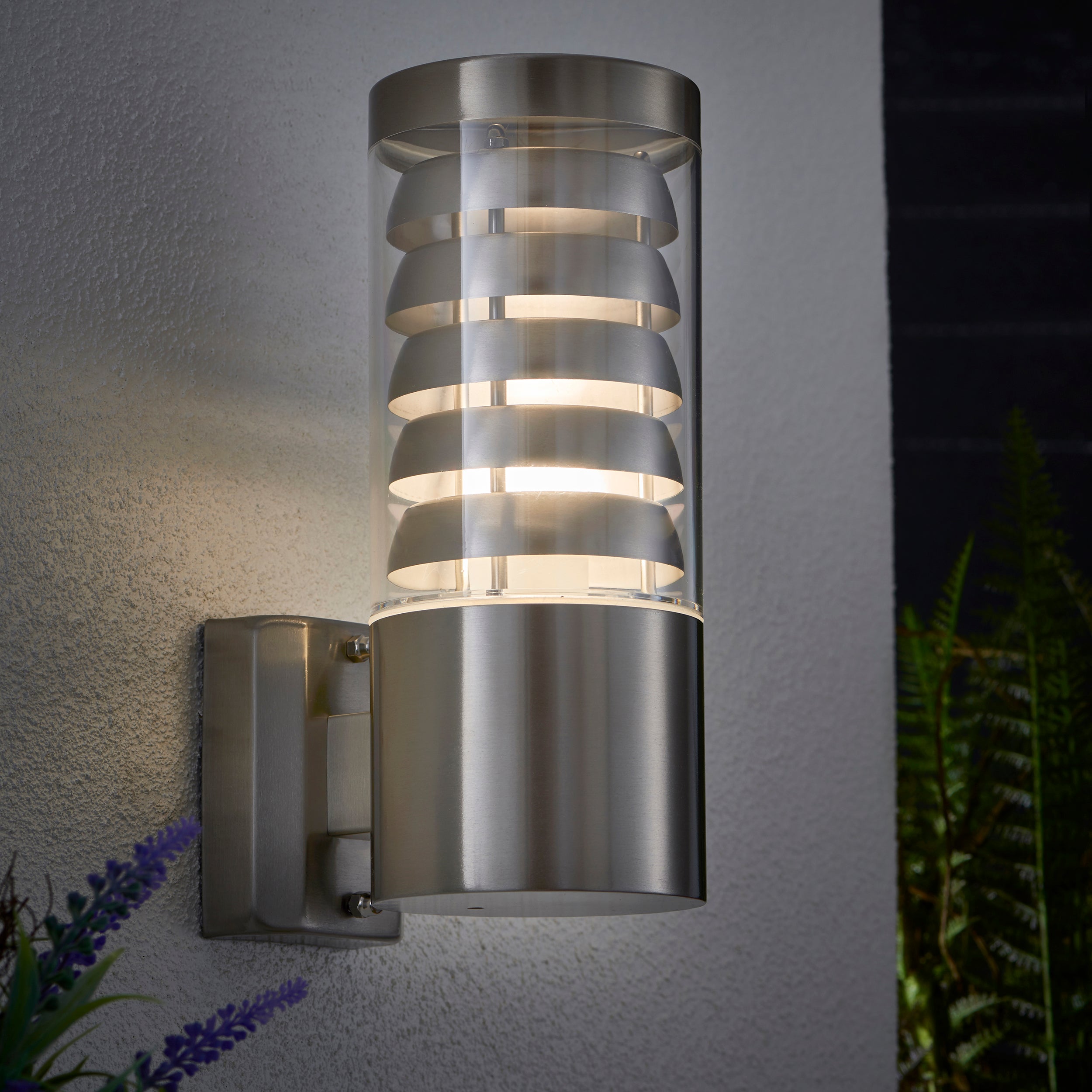 Tango 1lt wall IP44 8W