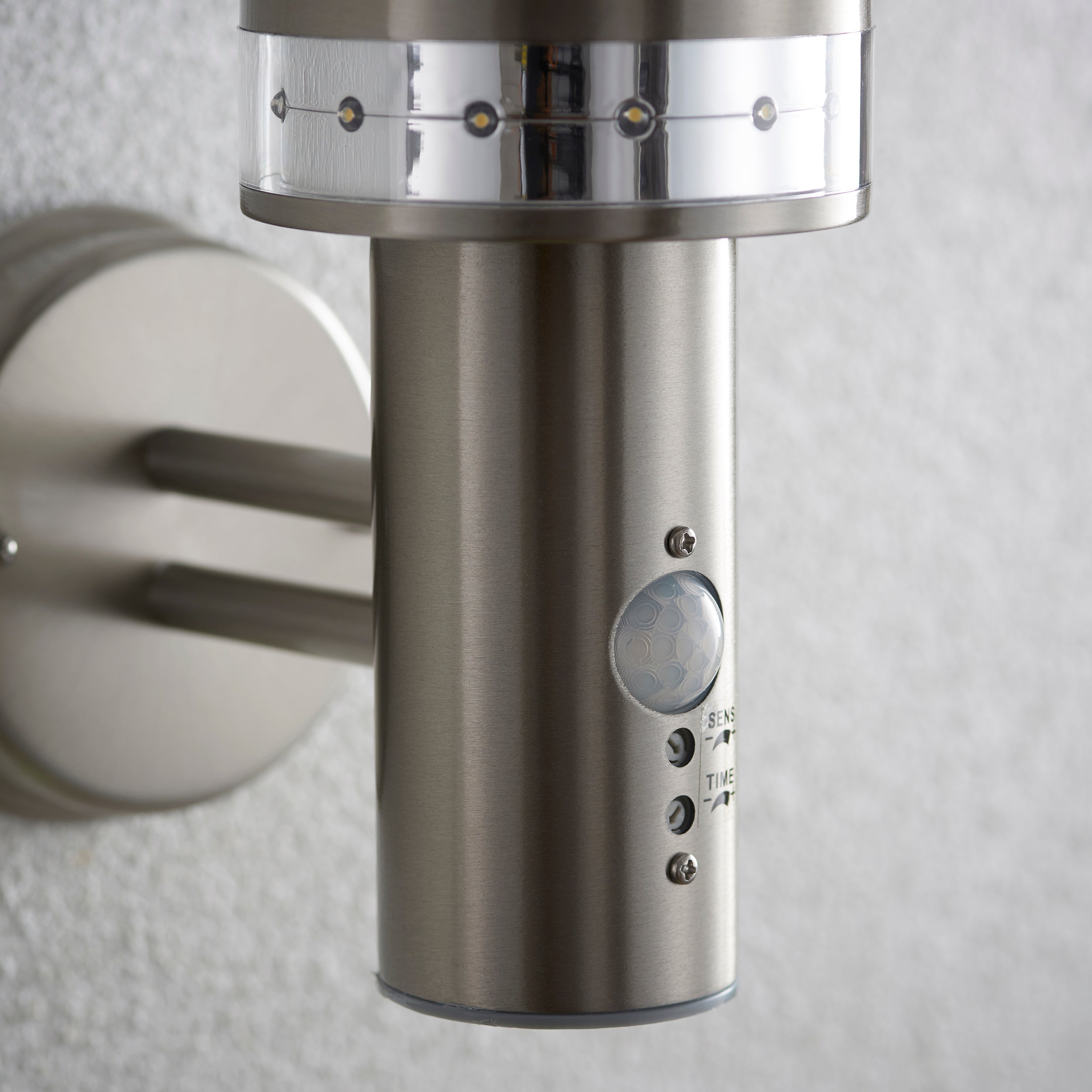 Pagoda PIR 1lt wall IP44 9.2W & 0.05W