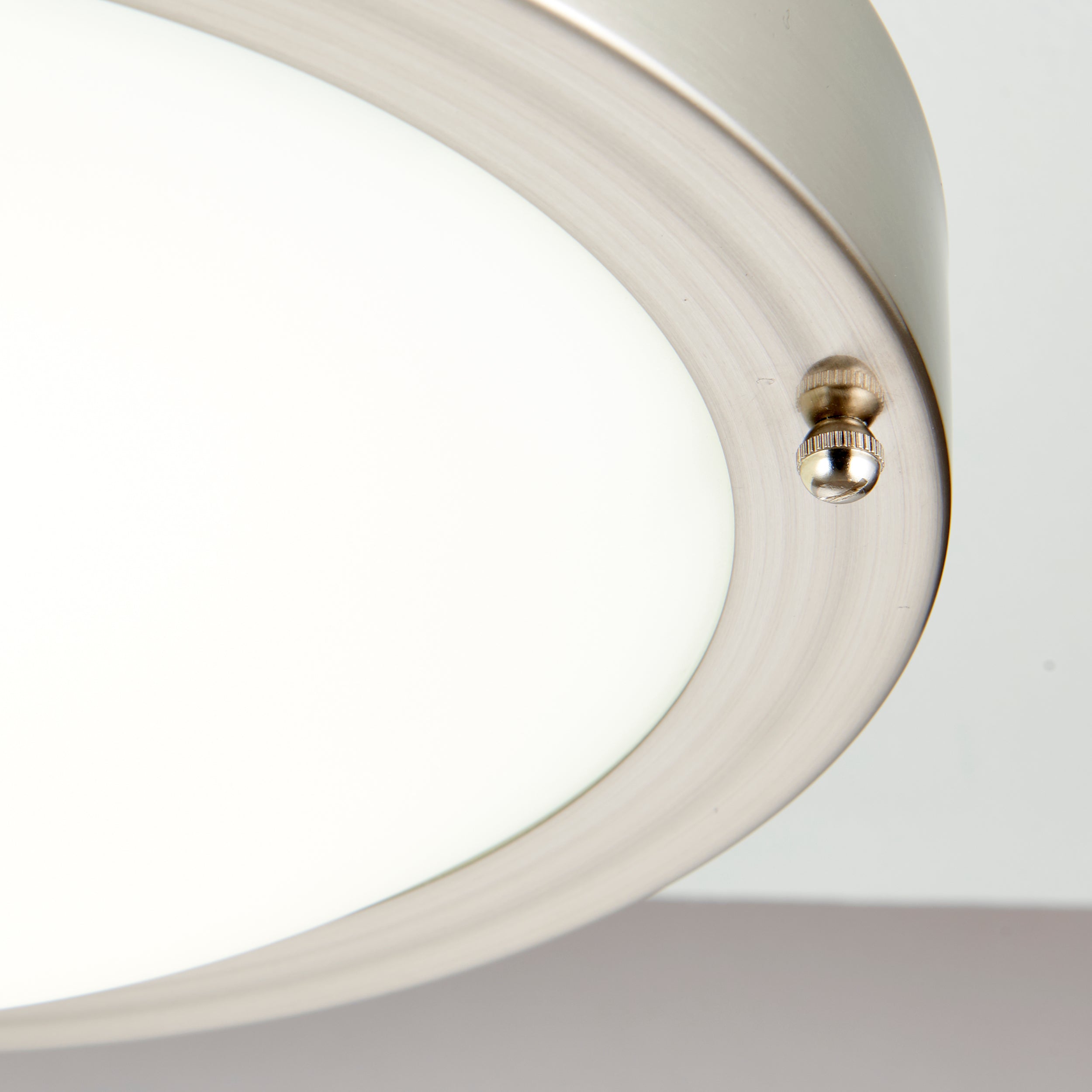 Noble 300mm round flush IP44 22W