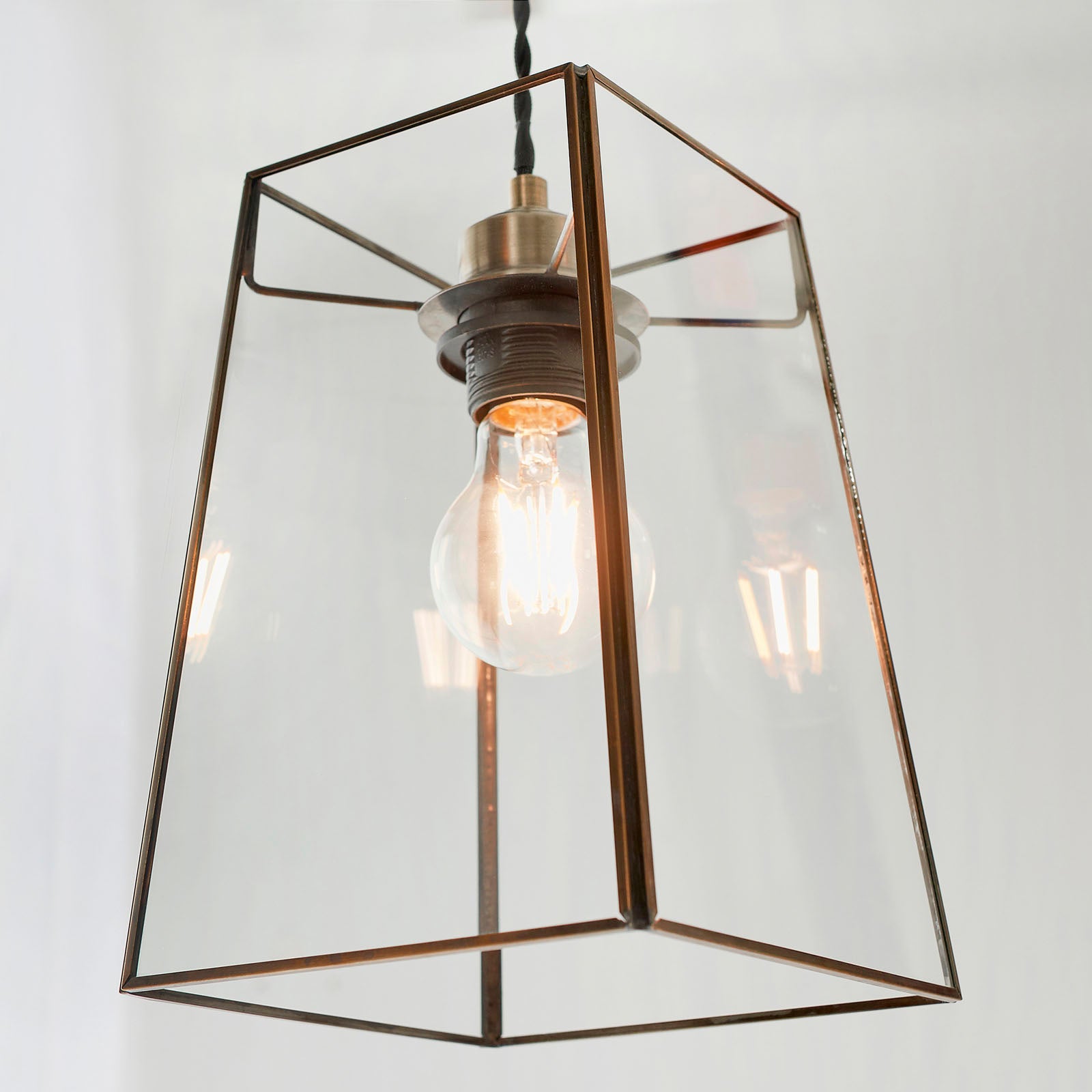 Beaumont 1-Light Pendant: Angular Glass (Antique Brass)
