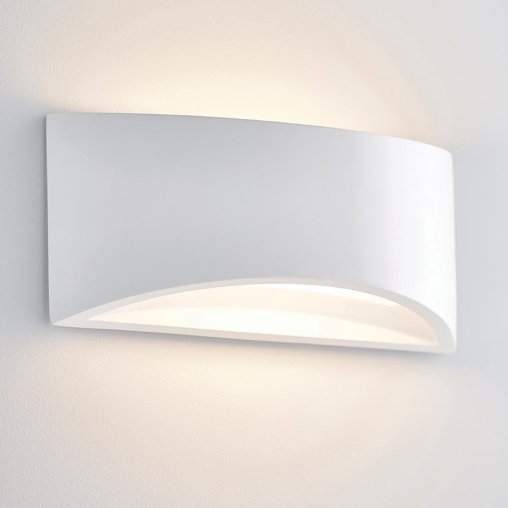 Toko 1lt 300mm wall 3W warm white