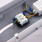 Vulcan CCT 300mm 1lt wall IP65 - White
