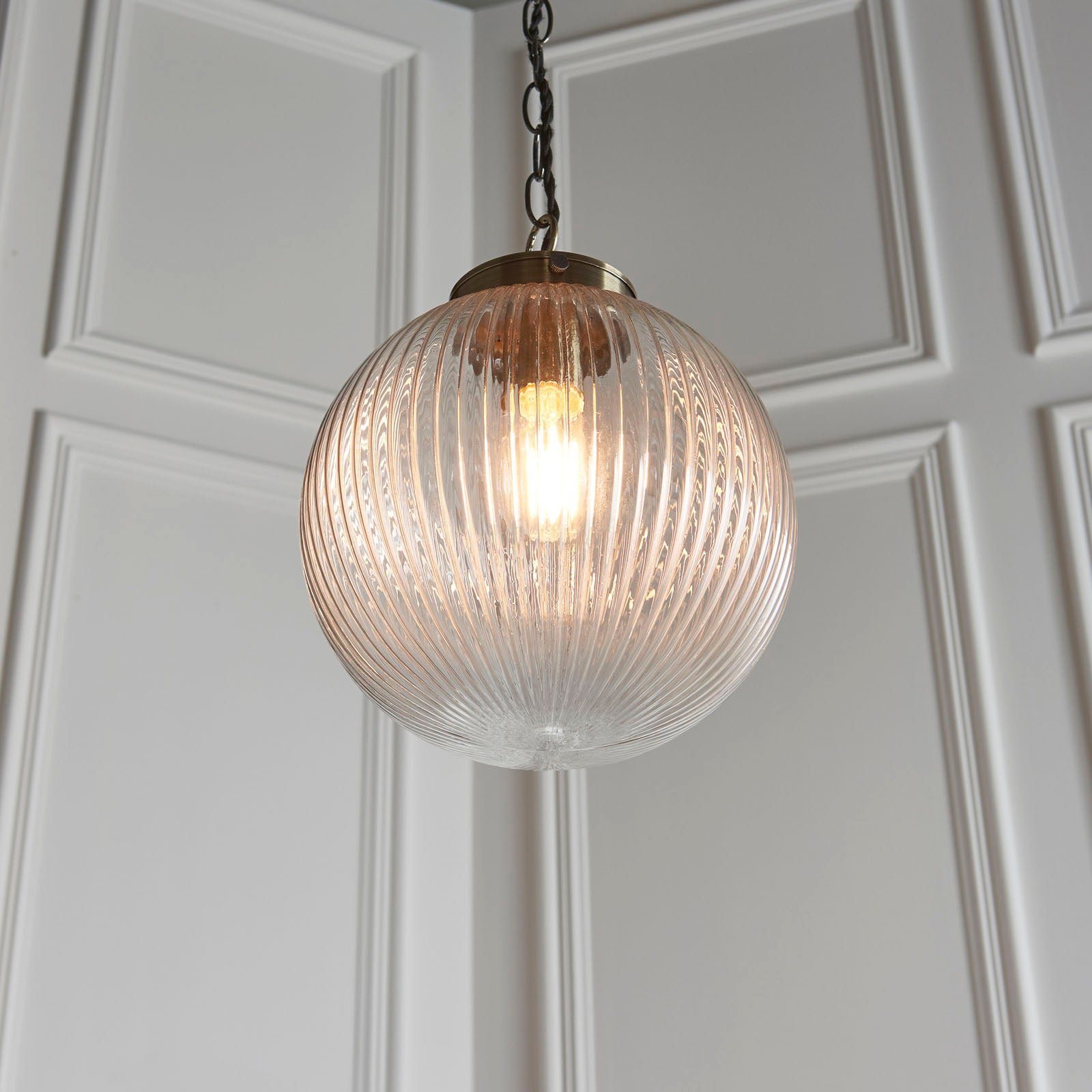 Brydon Small 1-Light Pendant : Antique Brass Chain & Ribbed Glass (Dimmable)