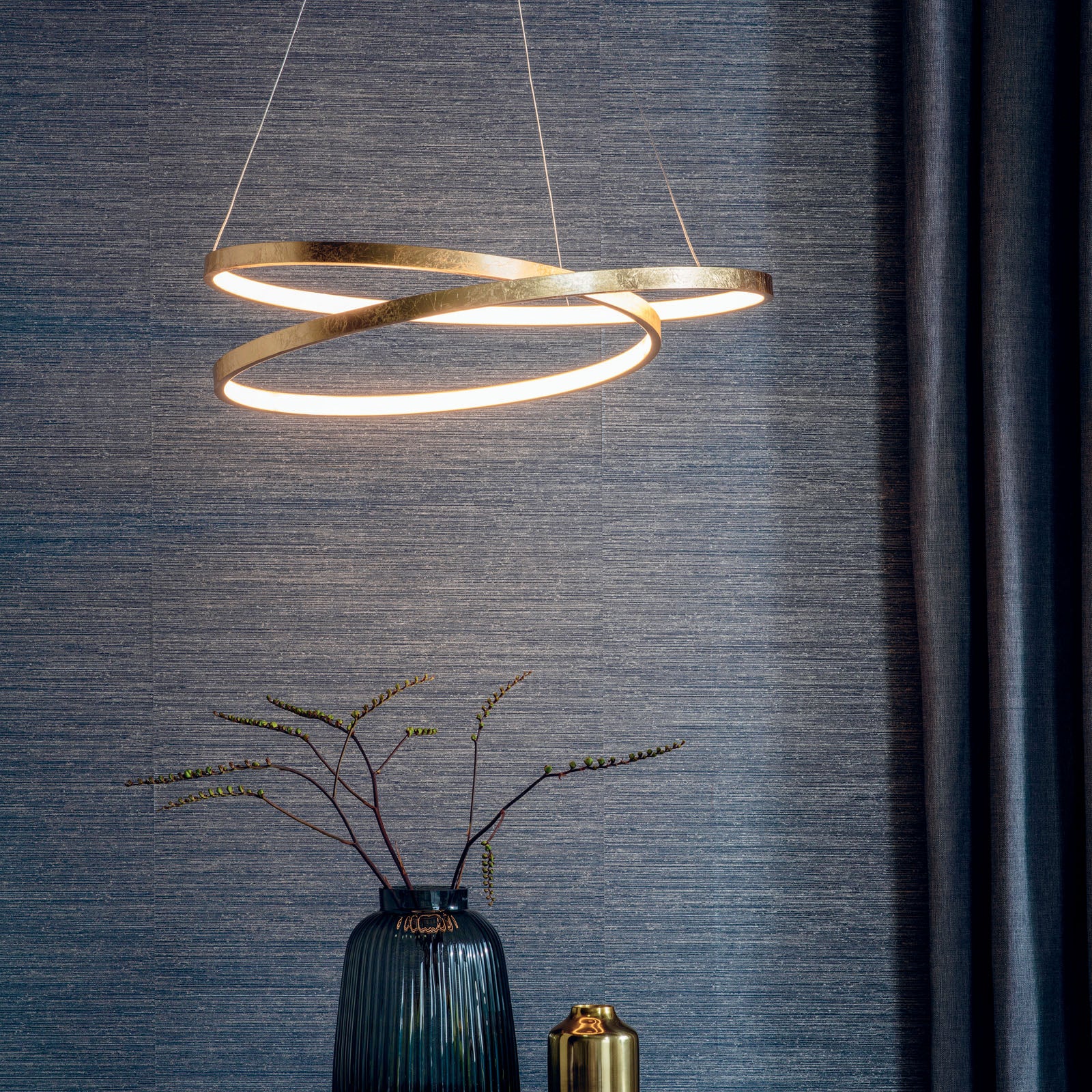 Scribble Gold Leaf LED Pendant Light (Modern, Loop Design)