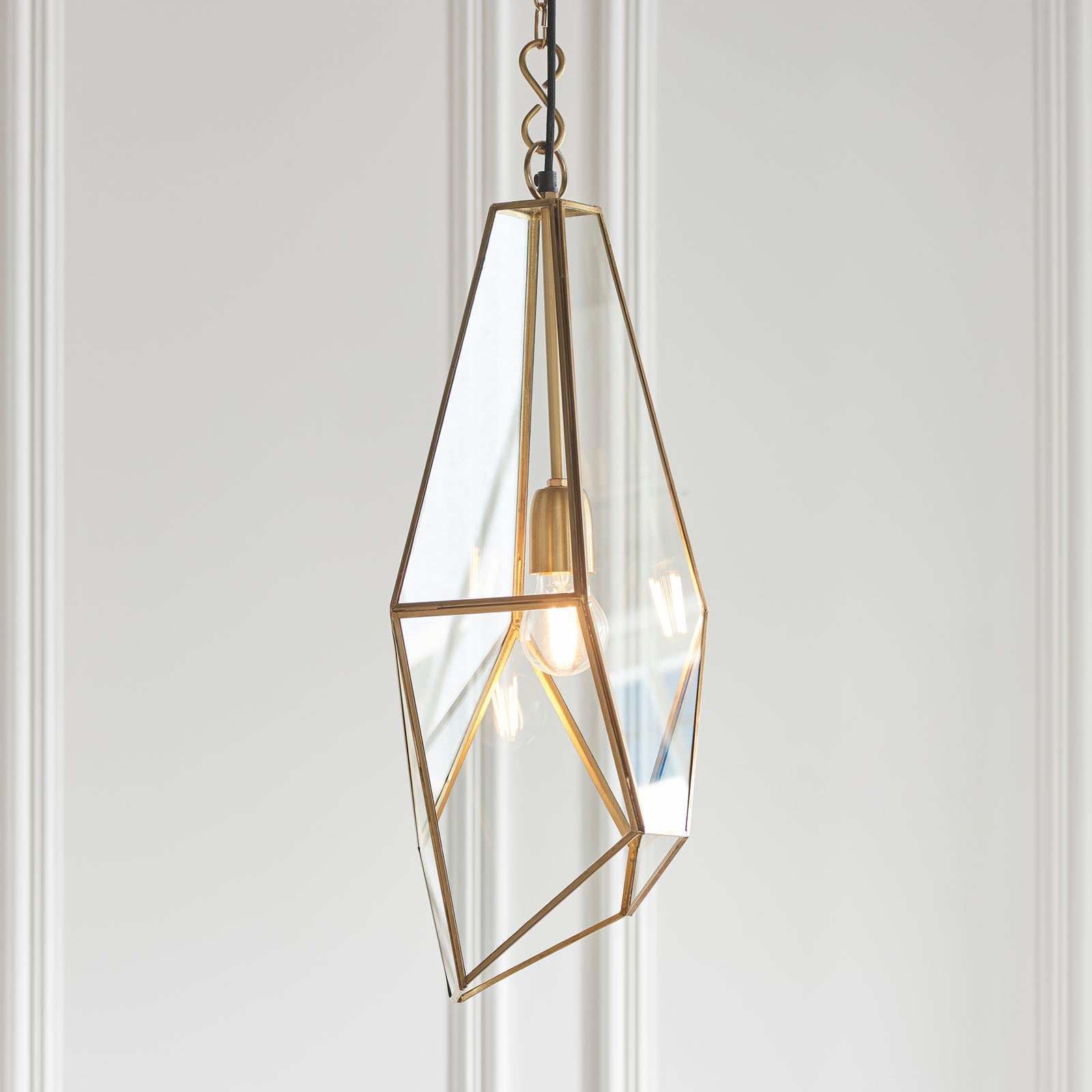 Avery 1-Light Pendant: Angular Glass Cage (Antique Brass)