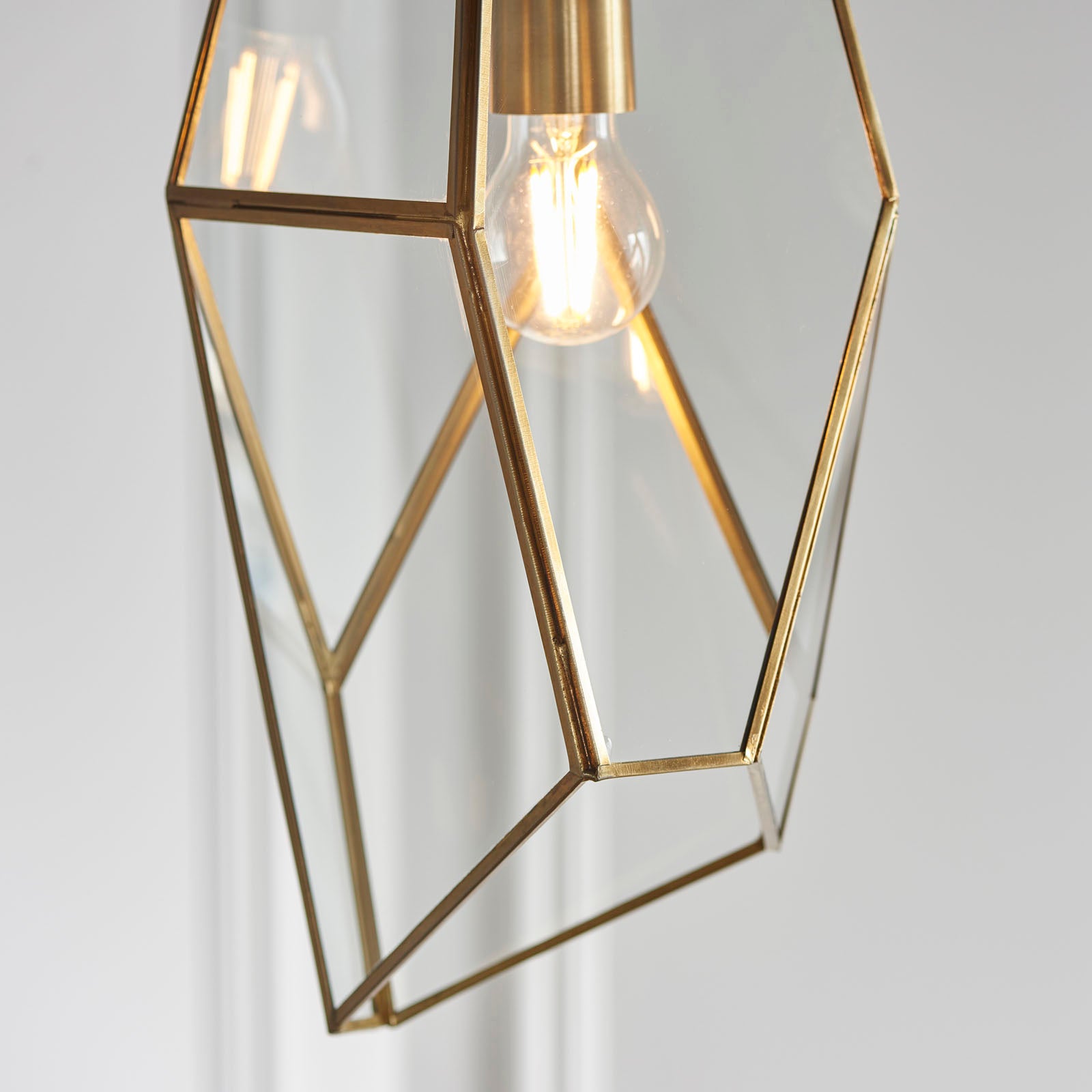 Avery 1-Light Pendant: Angular Glass Cage (Antique Brass)