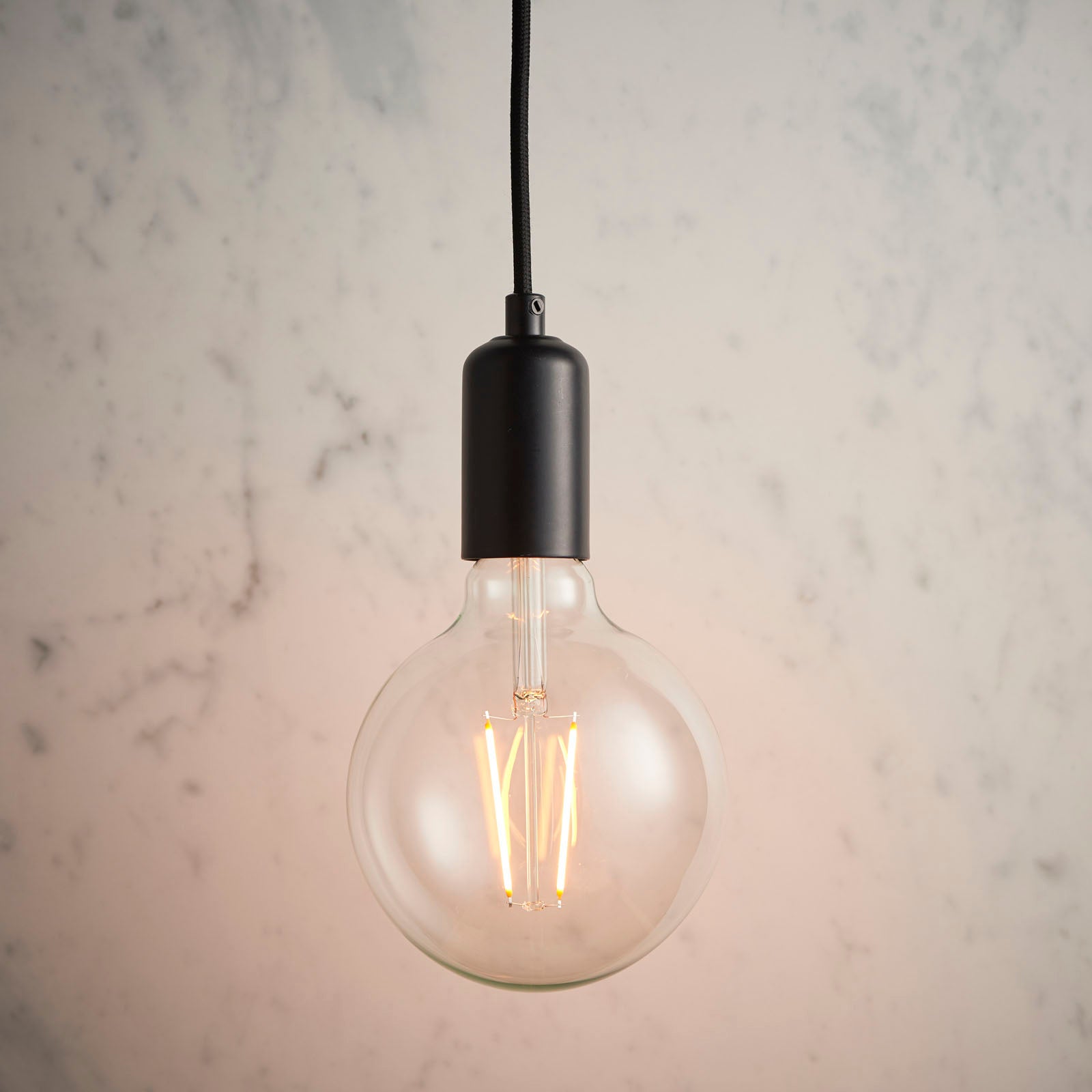 Studio Industrial Pendant Light (Adjustable, Black)