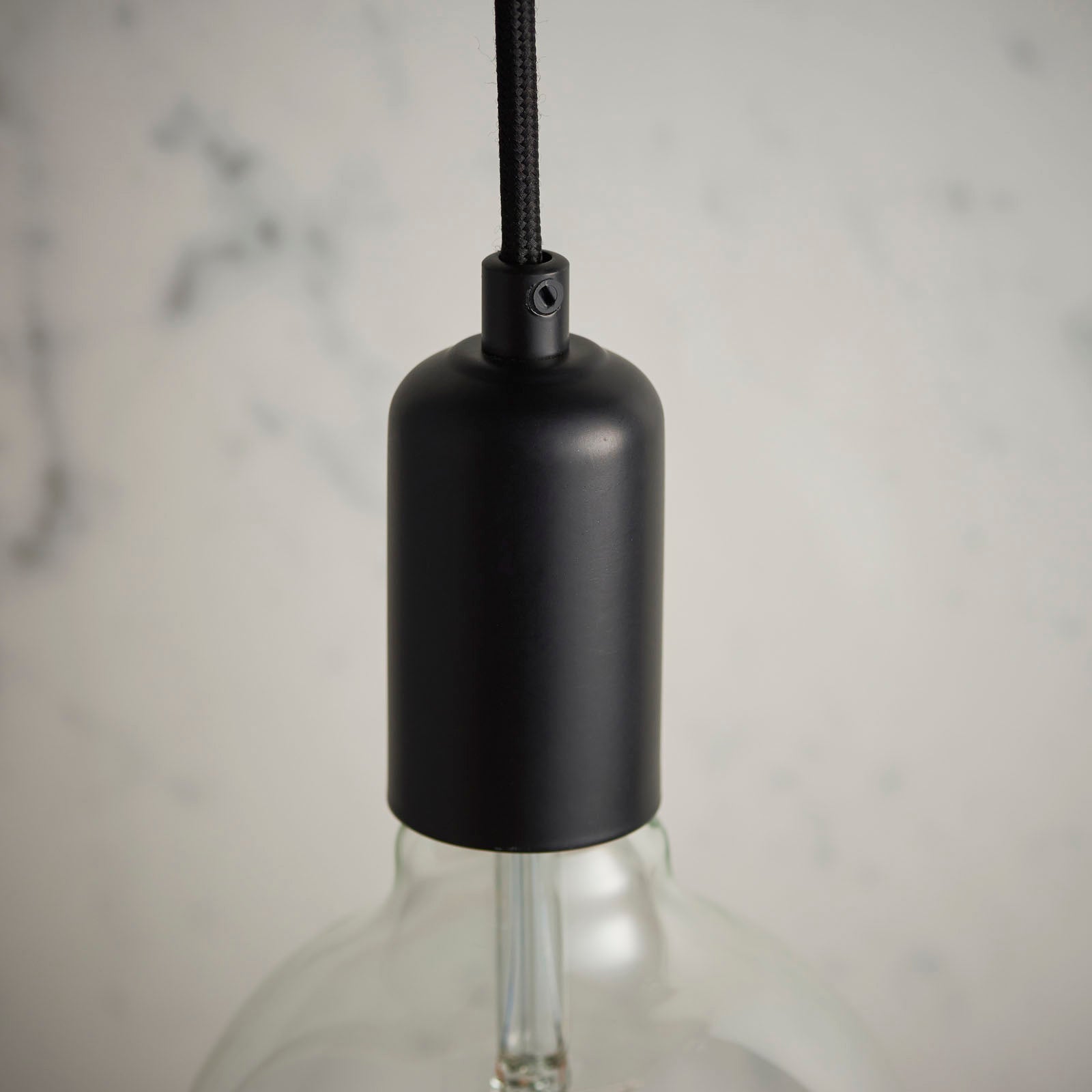 Studio Industrial Pendant Light (Adjustable, Black)