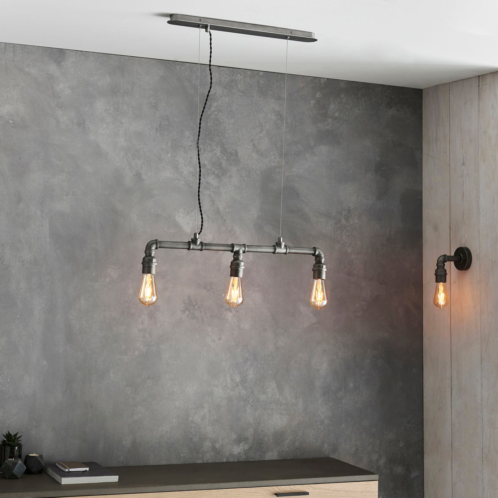 Pipe Industrial Single Wall Light (Exposed Pipe Design)