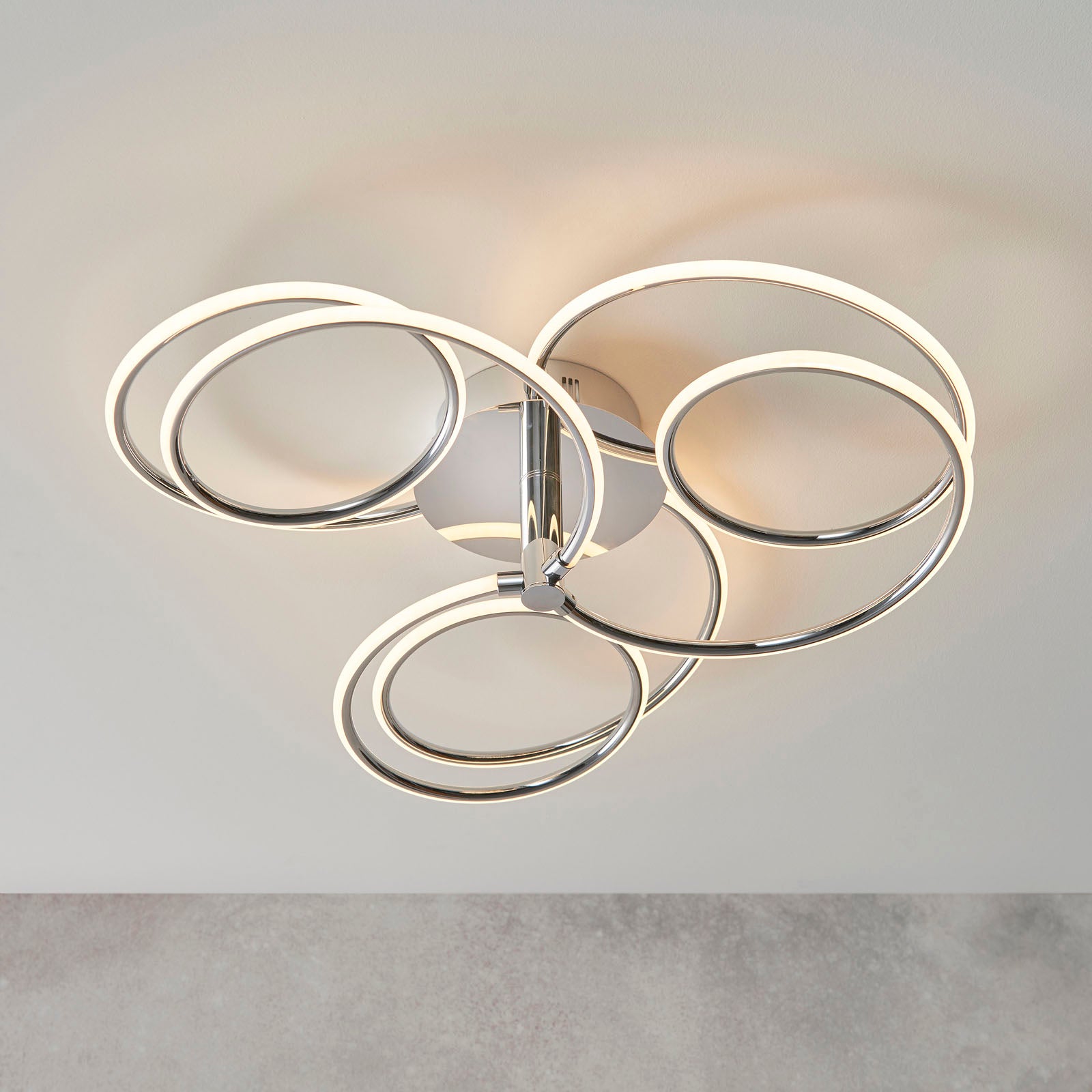 Eterne 3lt Chrome Flush Mount with Triple Curves