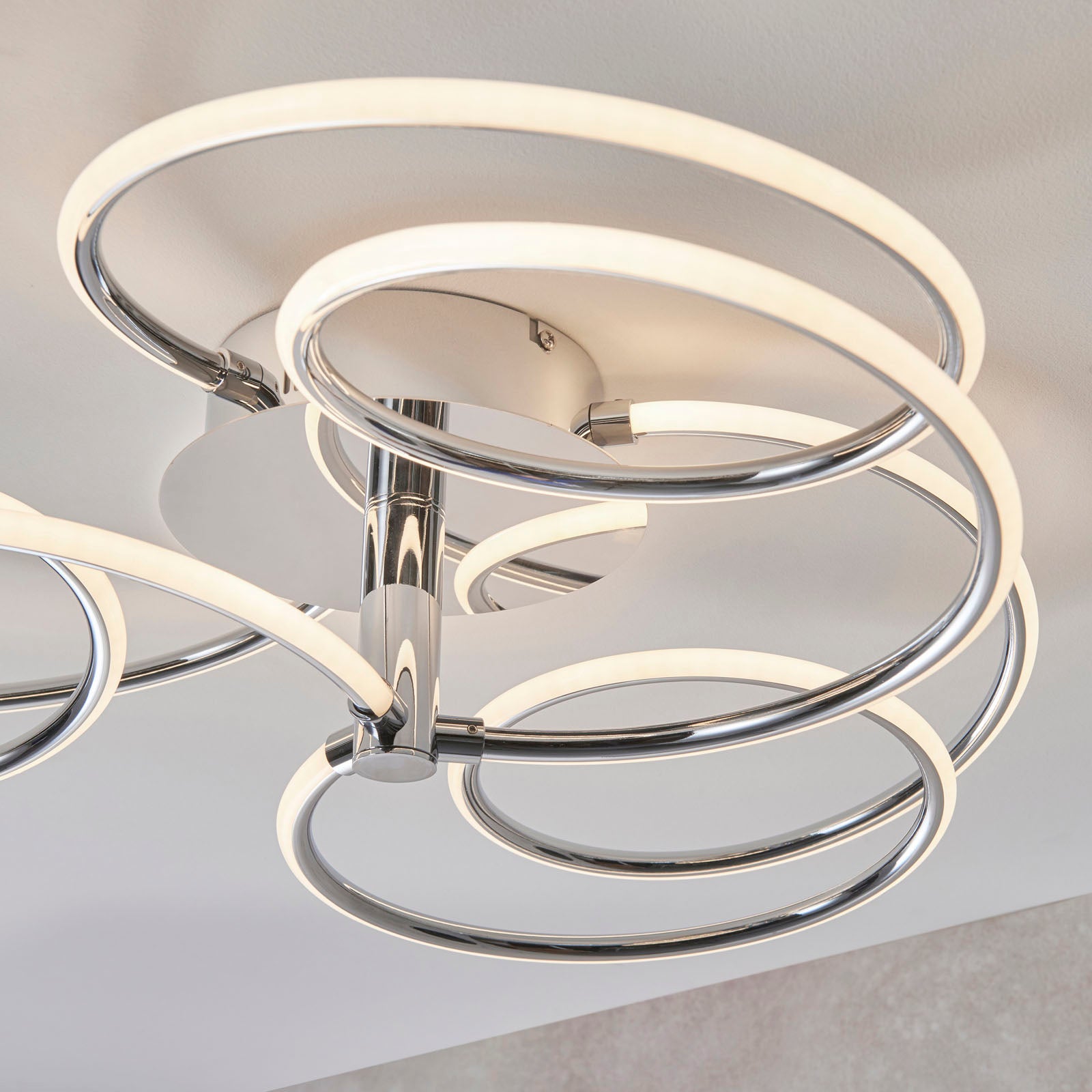 Eterne 3lt Chrome Flush Mount with Triple Curves