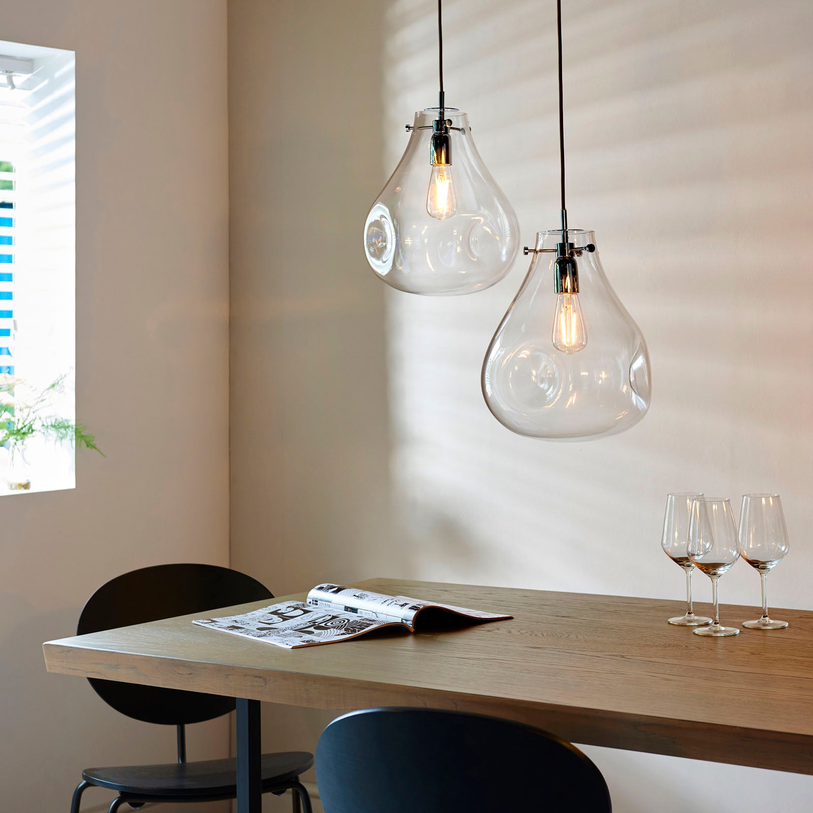 Utopia Clear Blown Glass Pendant Light (Adjustable Height)