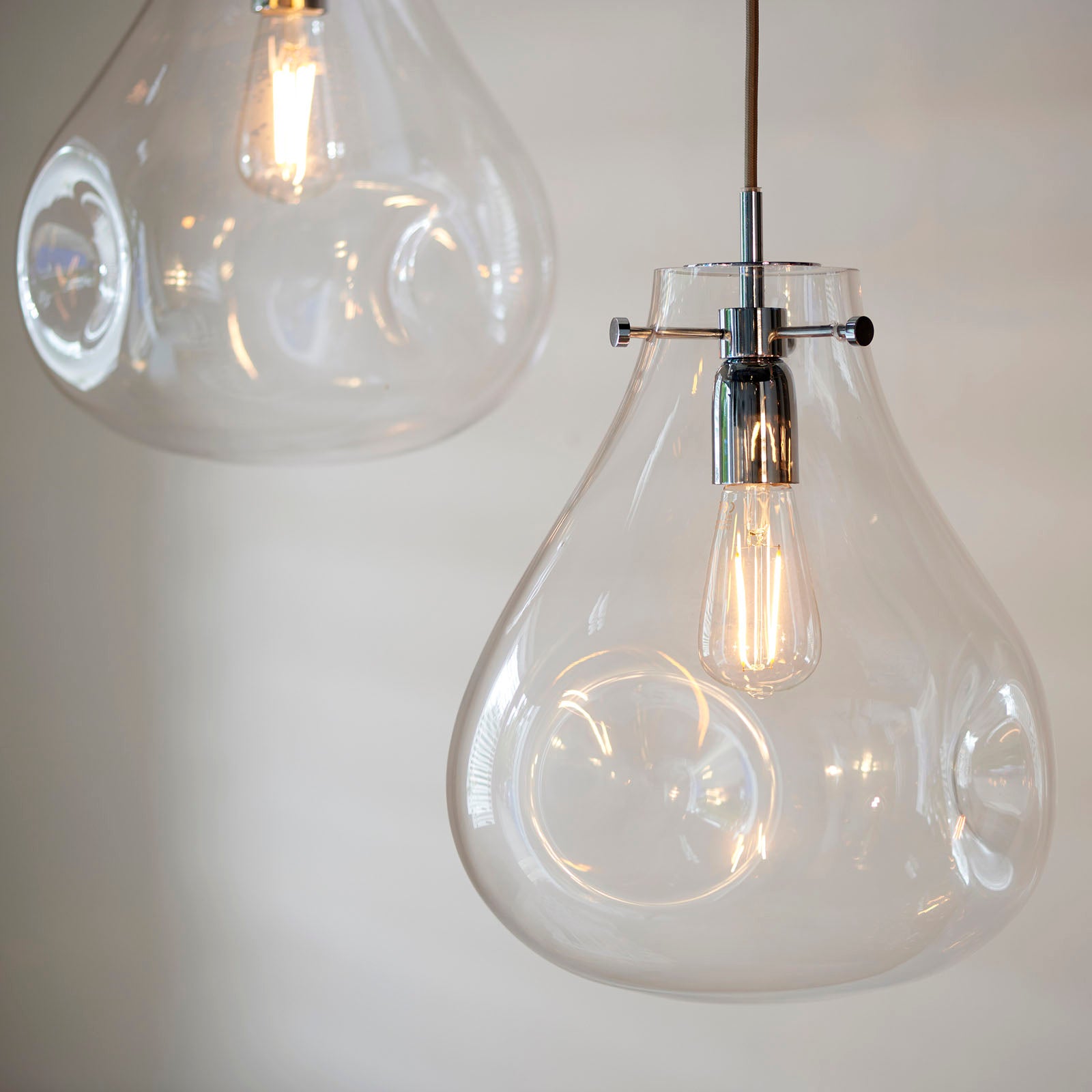 Utopia Clear Blown Glass Pendant Light (Adjustable Height)