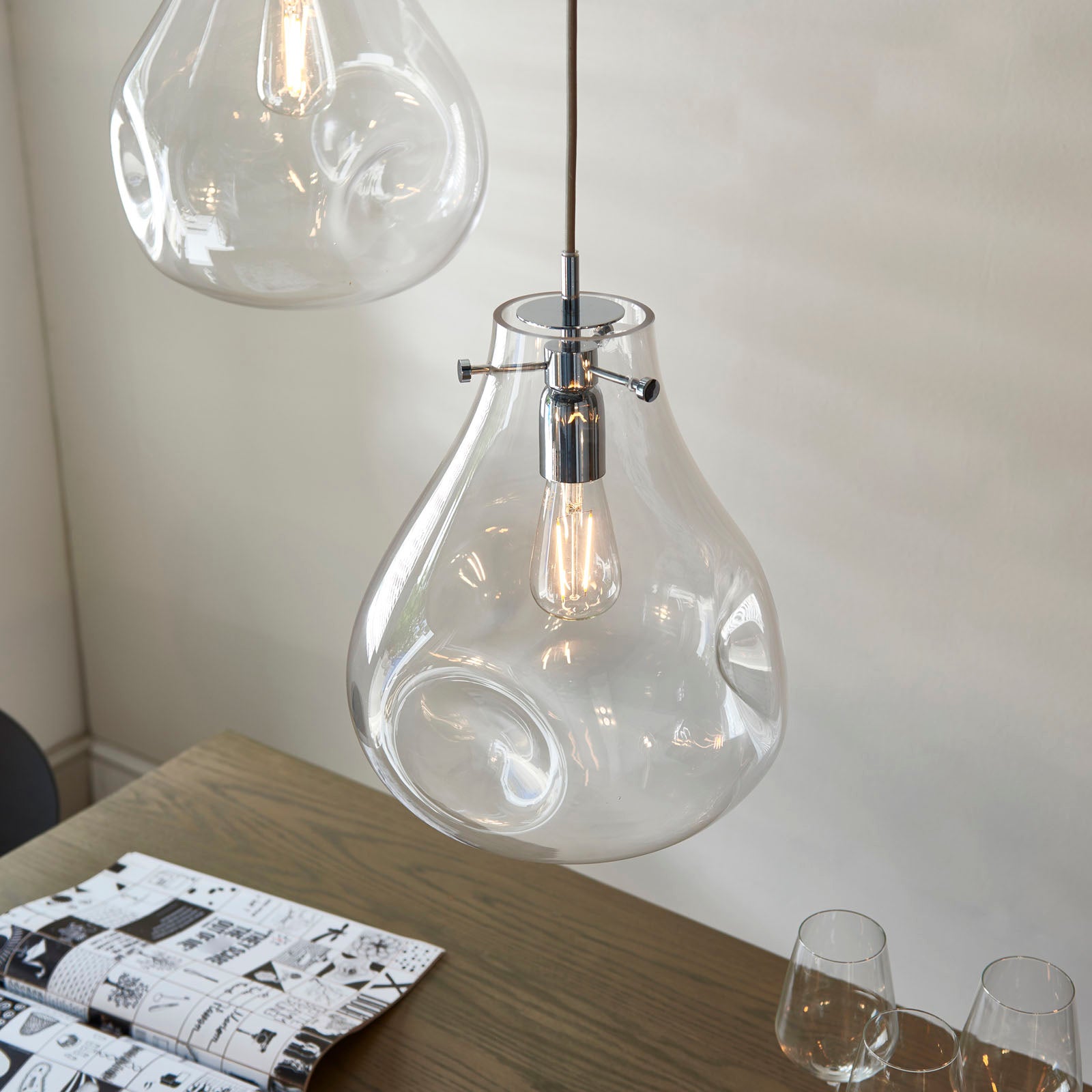 Utopia Clear Blown Glass Pendant Light (Adjustable Height)