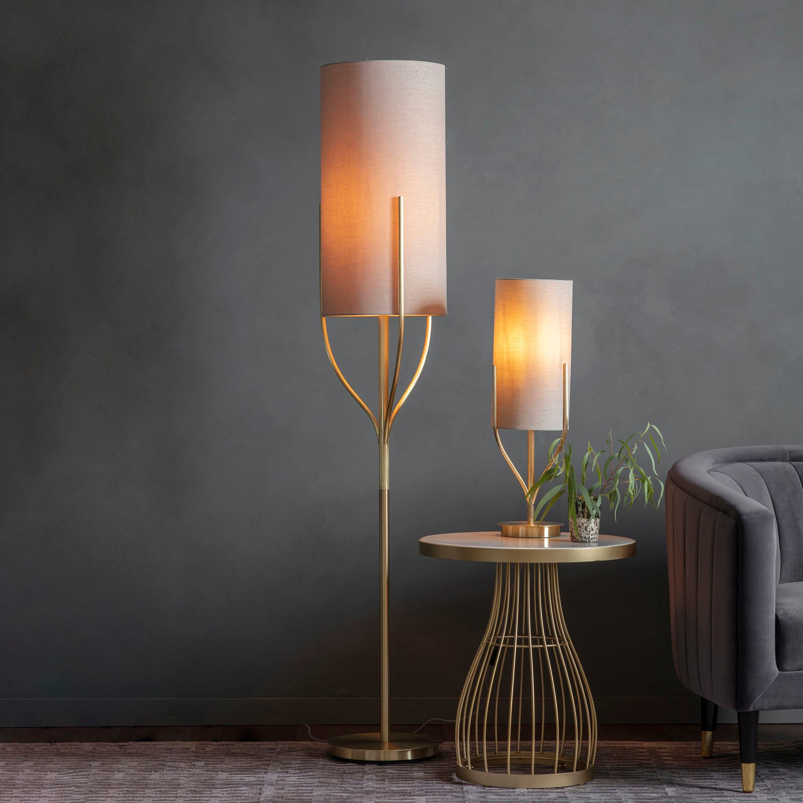 Fraser 1-Light Brushed Brass Table Lamp