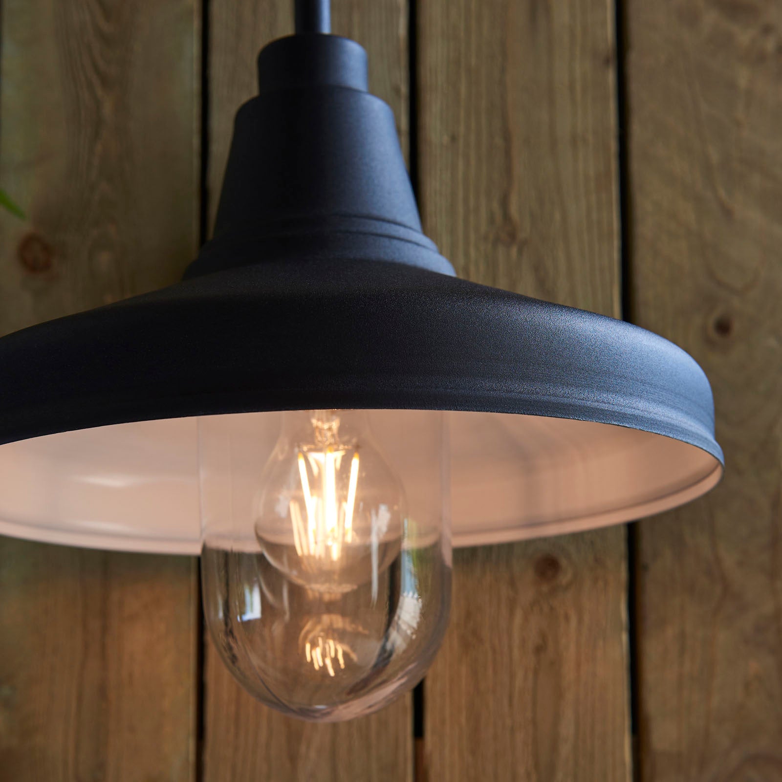 Farmhouse 1-Light Black Outdoor Wall Light