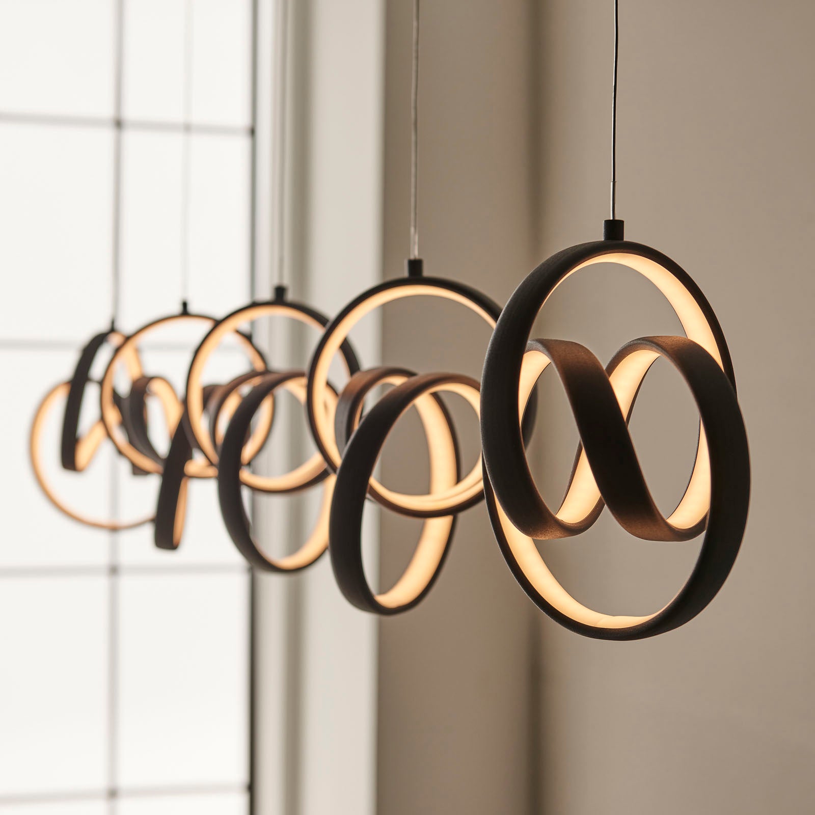 Cosma 5-Light Dimmable Black Pendant Light with Adjustable Height
