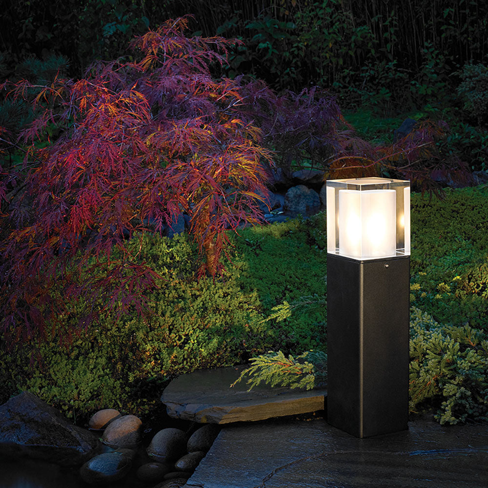 Arendal Medium Modern Bollard Light (Black)
