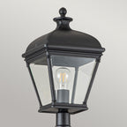 Bayview 1 Light Lamp Post