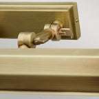 Chawton Medium Picture Light (Aged Brass)