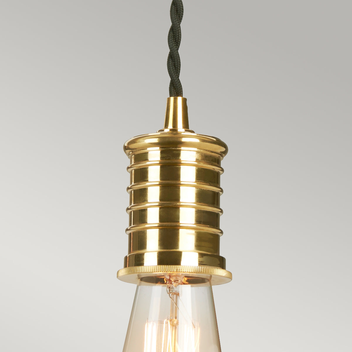 Douille 1 Light Pendant - Black/Polished Brass