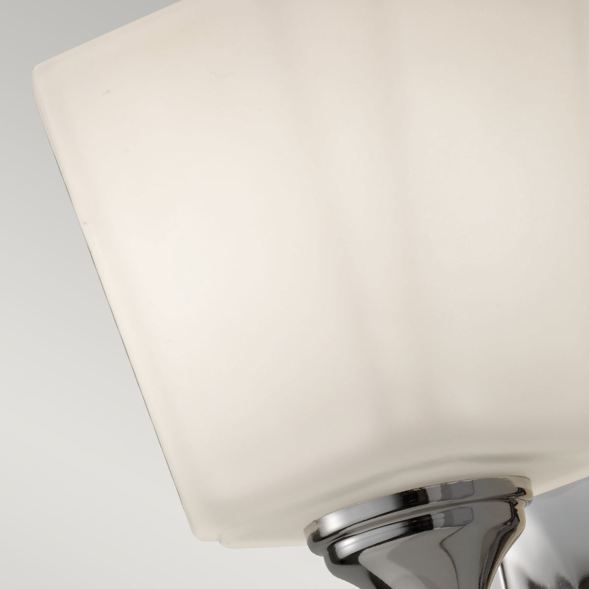 Concord 1-Light Wall Light (Colonial Style)