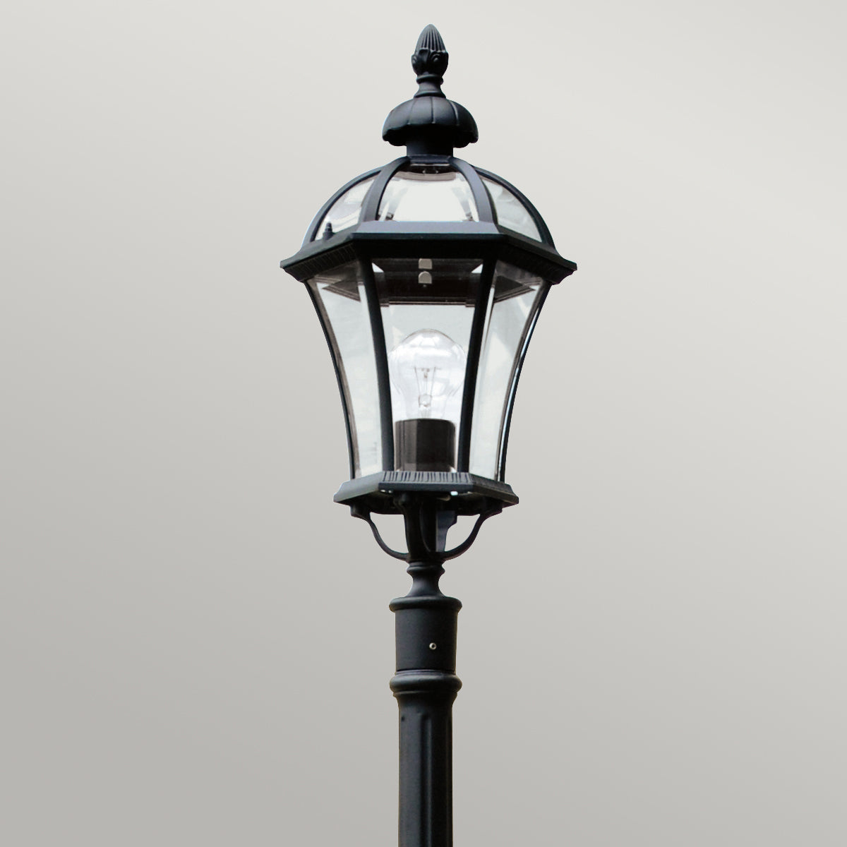 Garden Zone Ledbury 1-Light Lamp Post