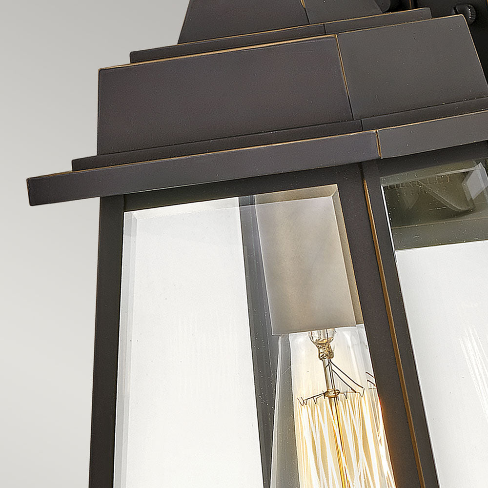 Bainbridge Medium Wall Lantern (Oil Rubbed Bronze)