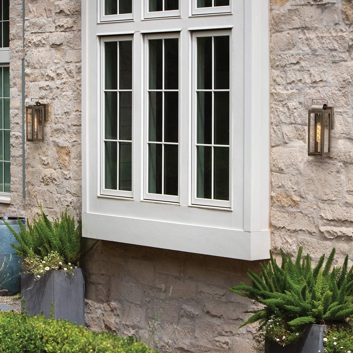 Sag Harbor 1 Light Small Wall Lantern 1