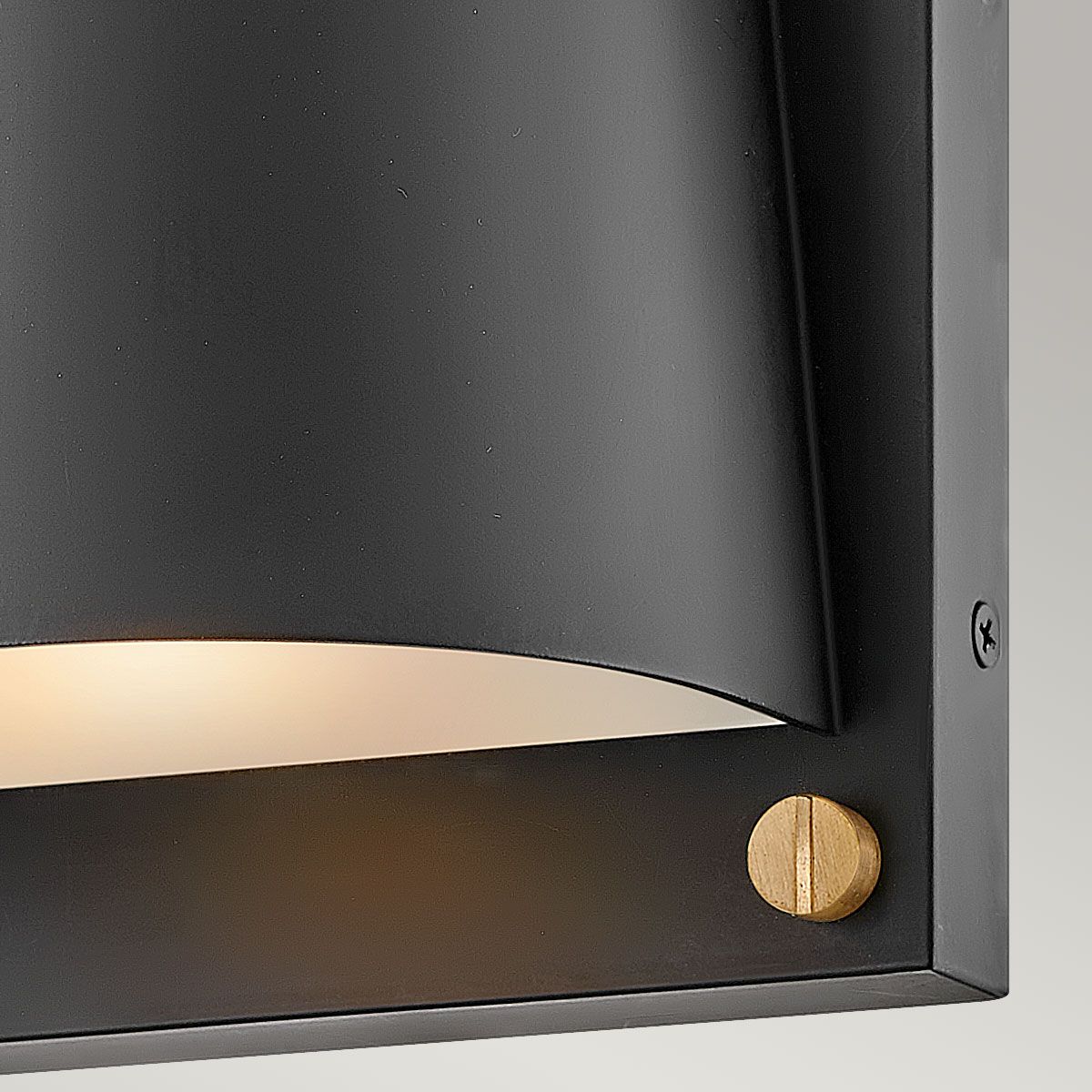 Scout 1lt Small Wall Light