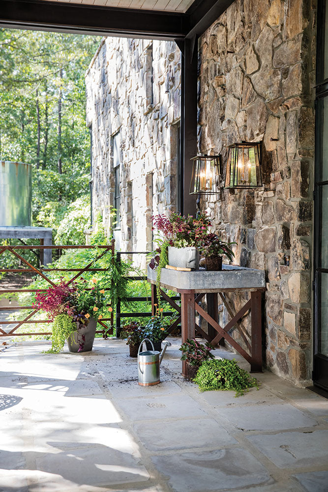 Walker 2-Light Large Wall Lantern (Two-Tone Buckeye Bronze & Heritage Brass)