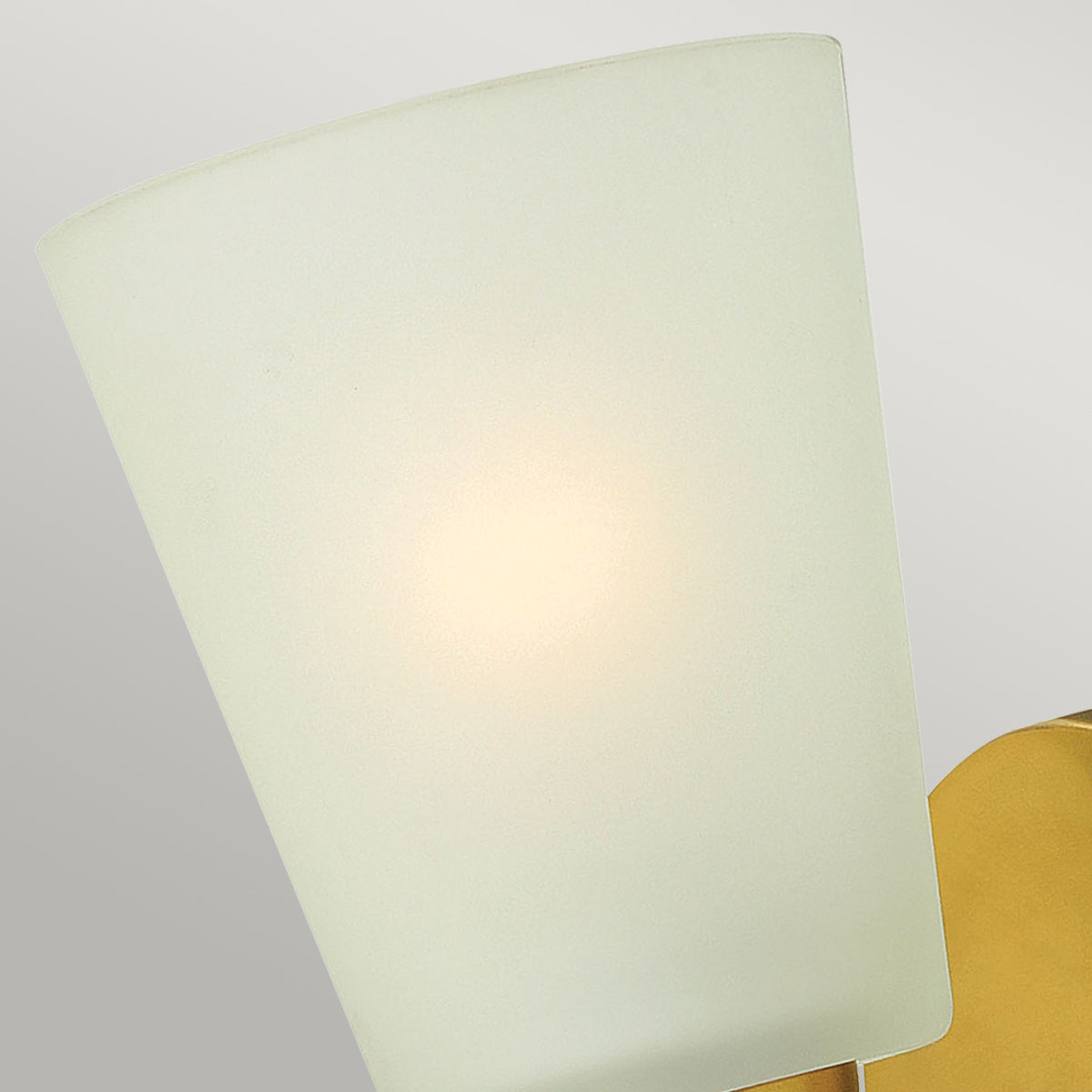 Zelda 1-Light Wall Sconce (Vintage Brass, Mid-Century Modern)