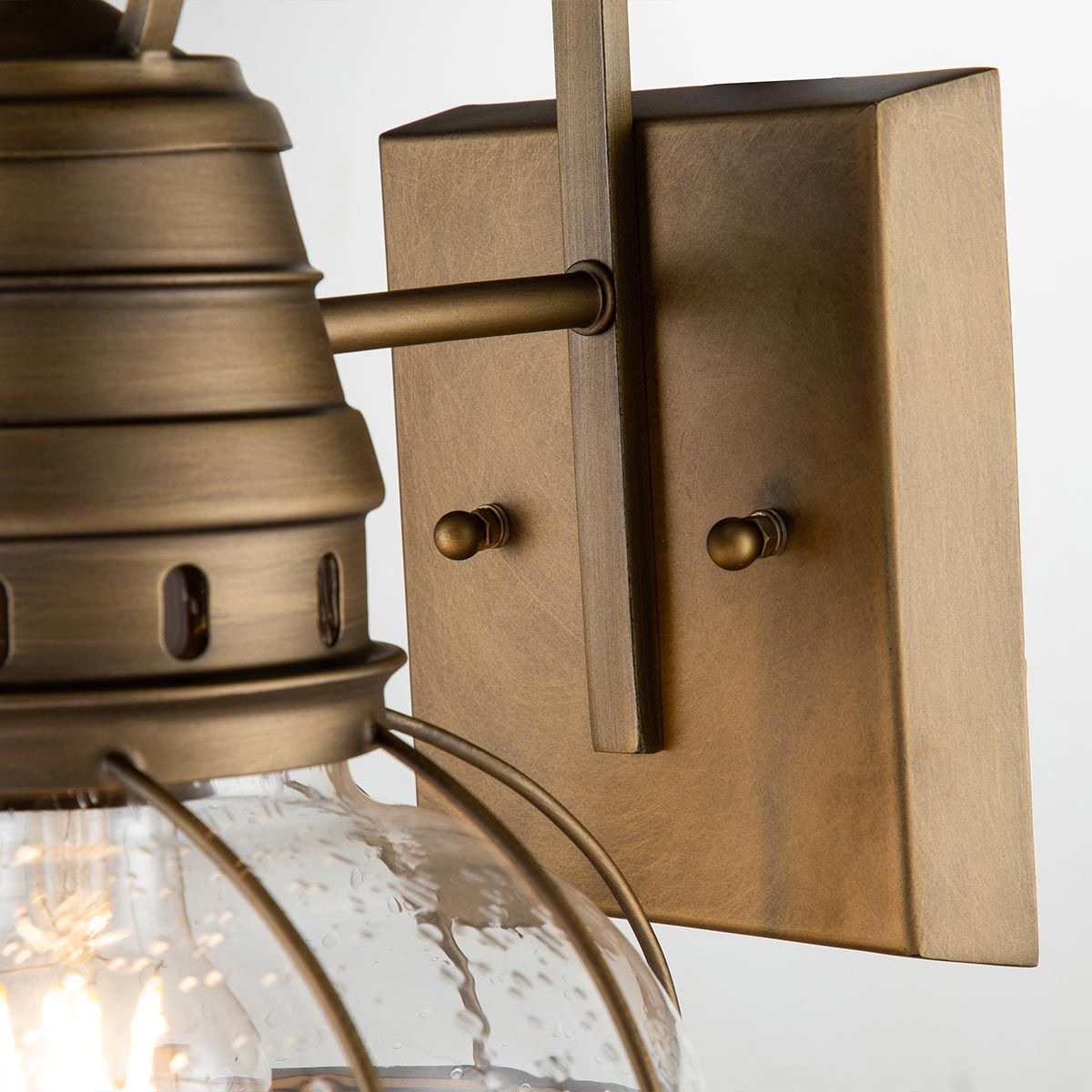 Bridgepoint 1 Light Medium Wall Lantern