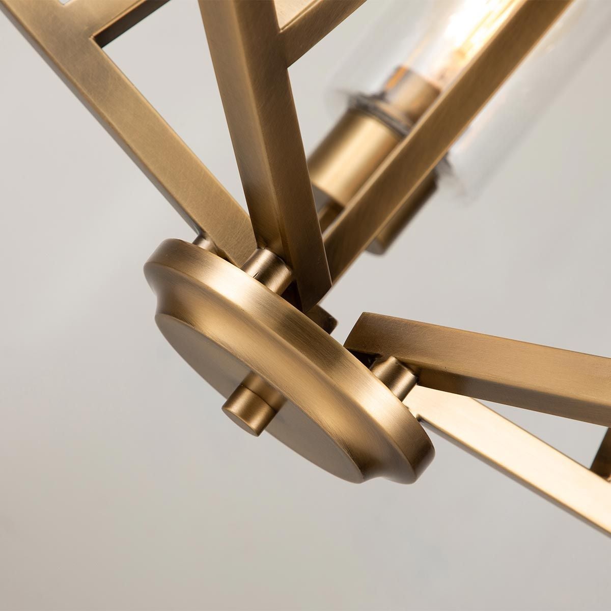 Deryn 5 Light Chandelier 1