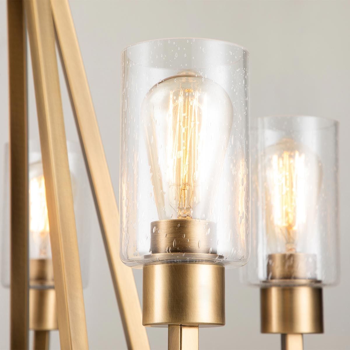 Deryn 5 Light Chandelier 1