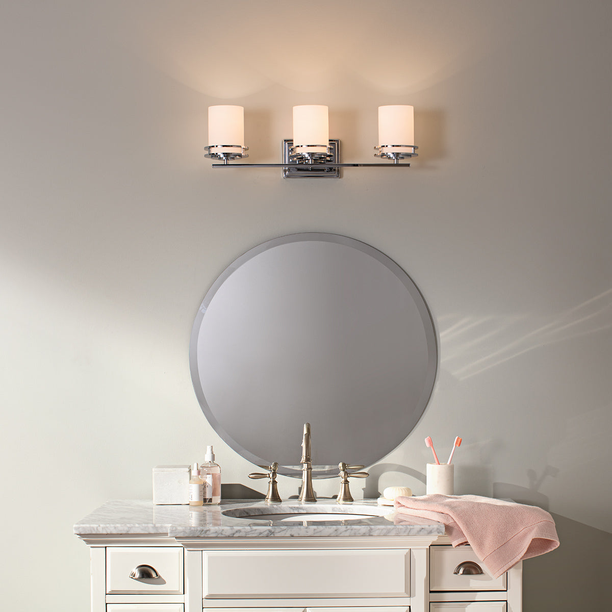 Hendrik 3 Light Wall Light