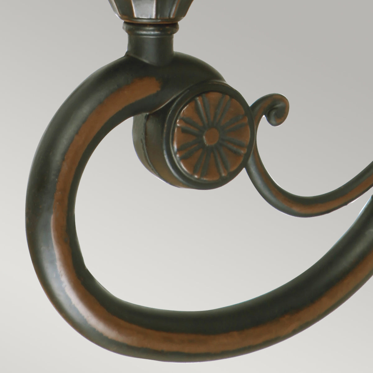 Philadelphia Large Old Bronze 3-Light Wall Lantern