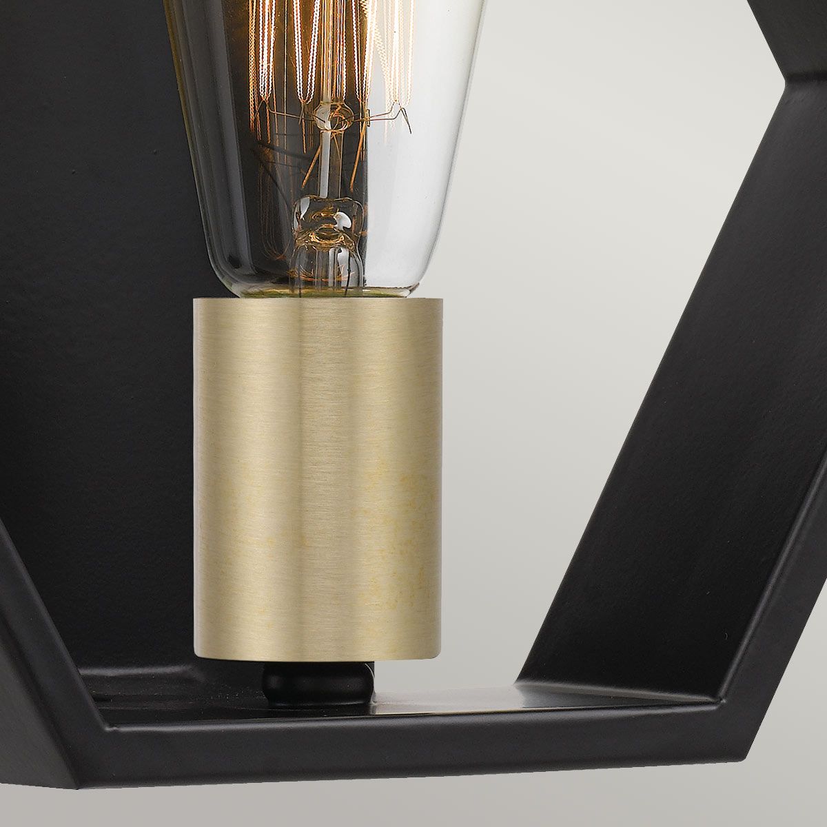 Bismarck 1 Light Wall Light