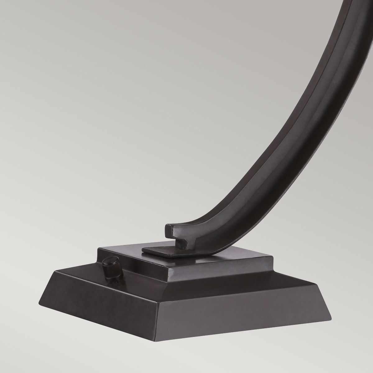 Pomeroy 1lt Table Lamp