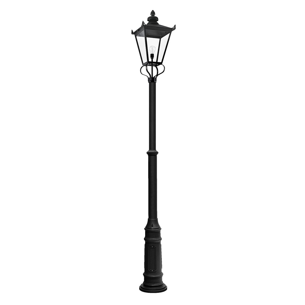 Wilmslow 1 Light Lamp Post 1